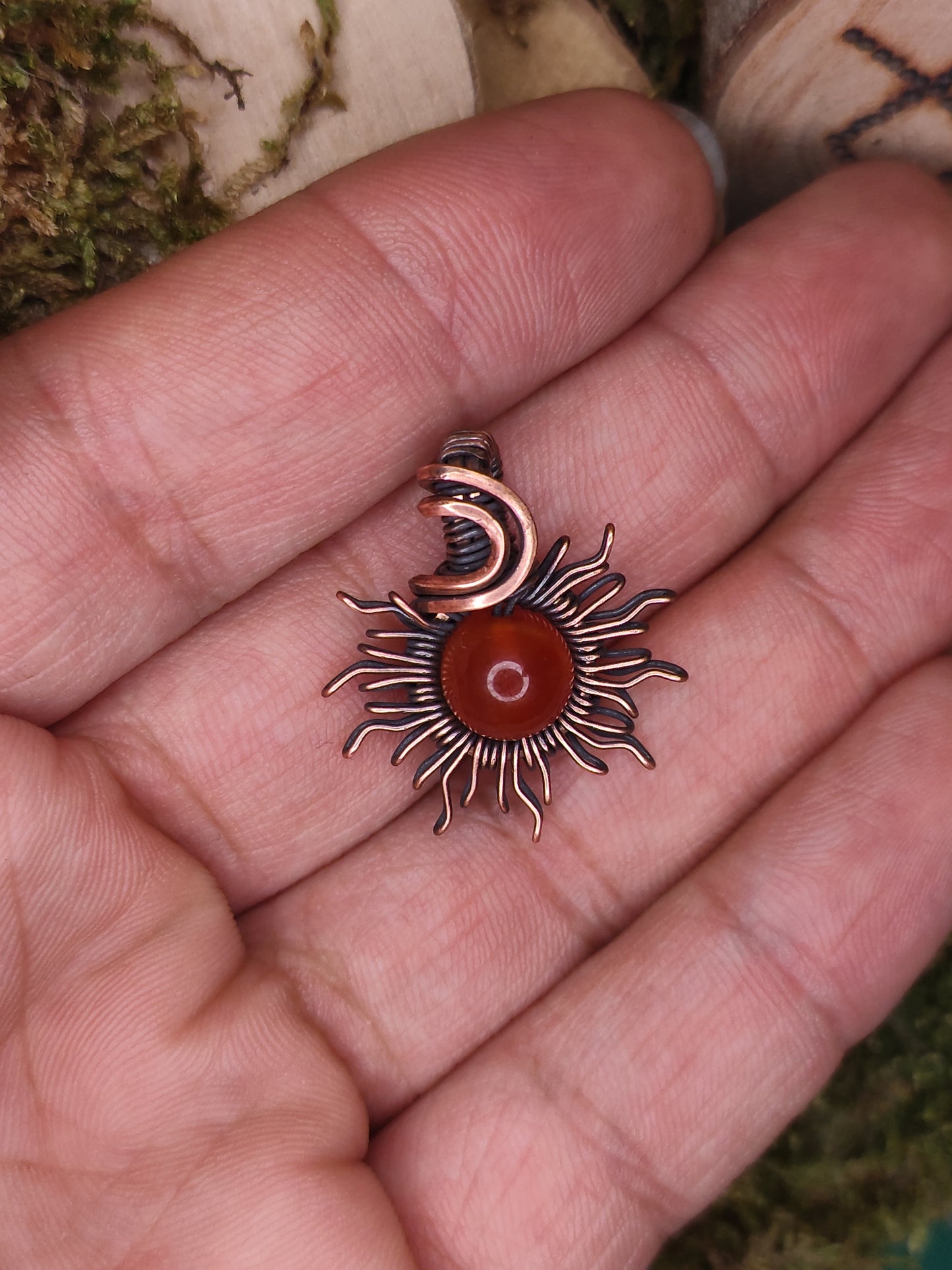 Pendentif mini soleil