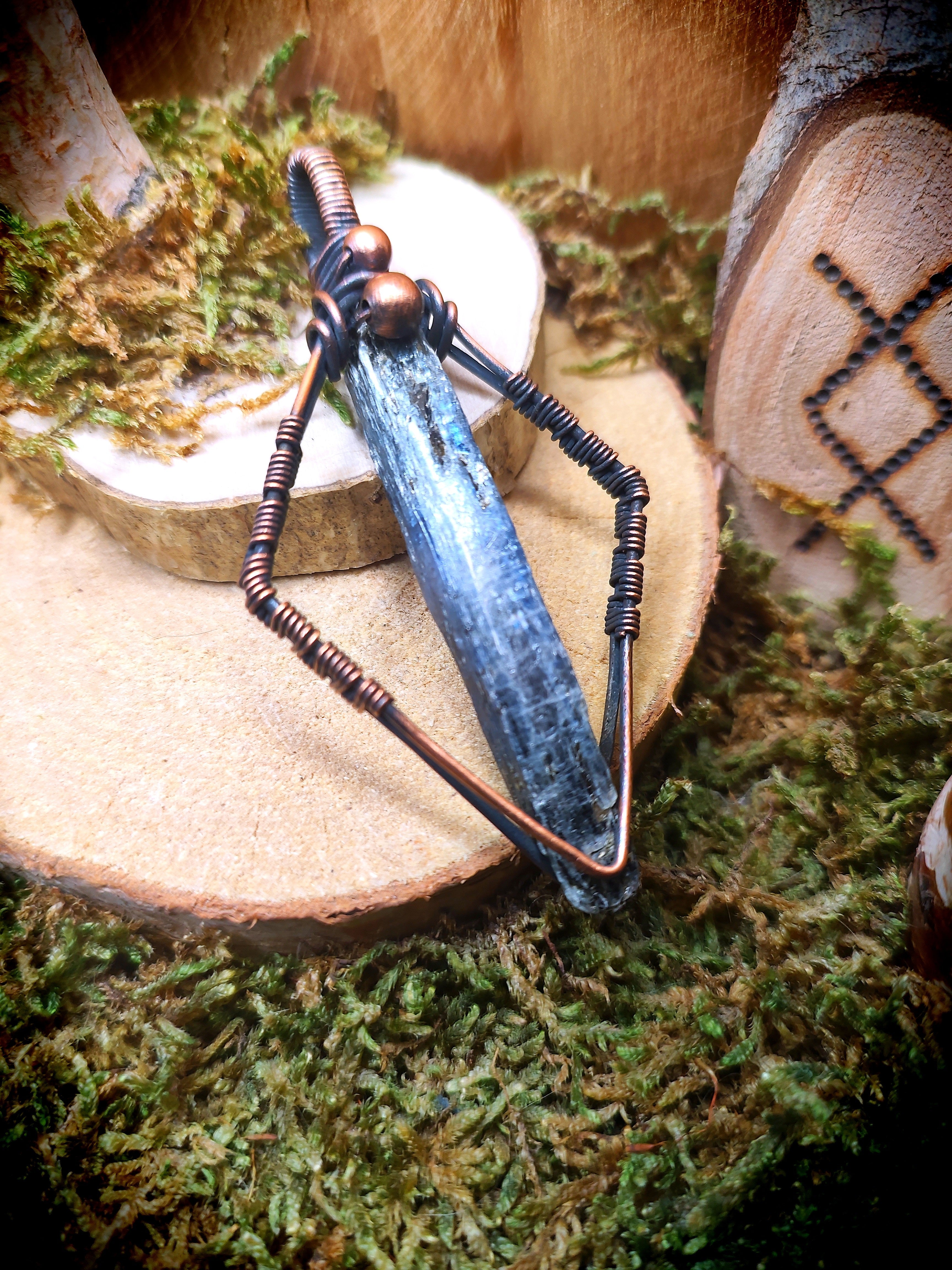pendentif "Ether de cyanite losange"